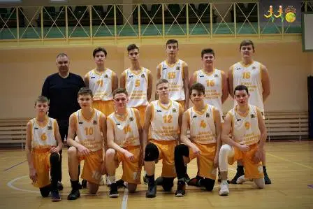 KARTŲ KREPŠINIO TURNYRAS