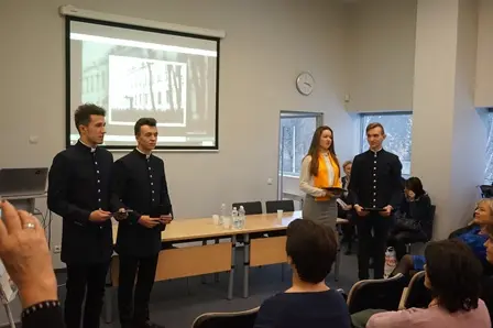 Janoniečiai parodoje „Mokykla 2017“