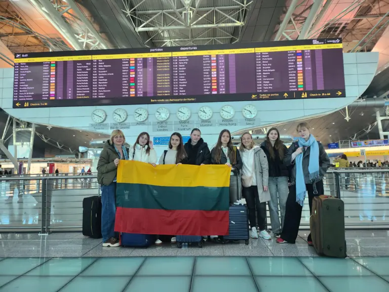 Nuotrauka 4: Šiaulių Juliaus Janonio gimnazija – Erasmus+projekto „Healthy planet, healthy people” emocinės ir fizinės sveikatos stiprinimo paieškos janoniečius nukėlė į tolimąją Portugaliją