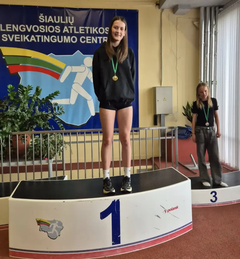 Nuotrauka 1: Lietuvos mokyklų žaidynių Šiaulių miesto lengvosios atletikos komandinės atskirų rungčių varžybos