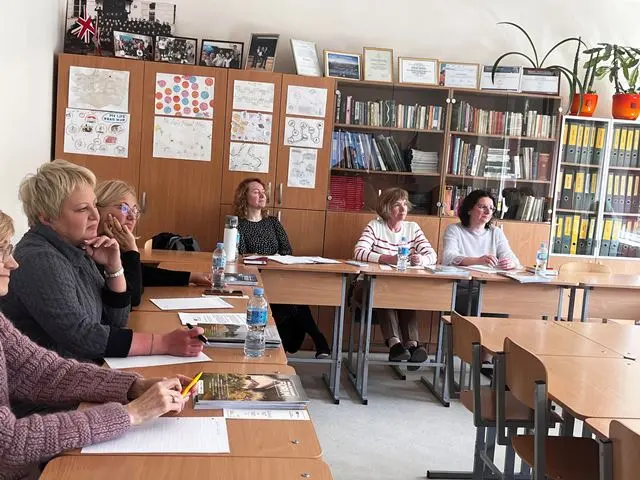 Nuotrauka 1: Praktinis seminaras „Prasmingas užsienio kalbos mokymas ir mokymasis: grožinės literatūros integravimas“