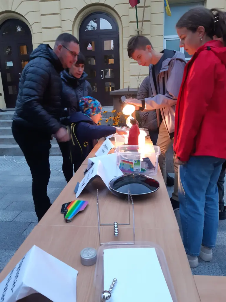 Nuotrauka 3: Šiaulių dienose – interaktyvi edukacija vaikams ir suaugusiems „#JanonisŠviesosPaslaptys“