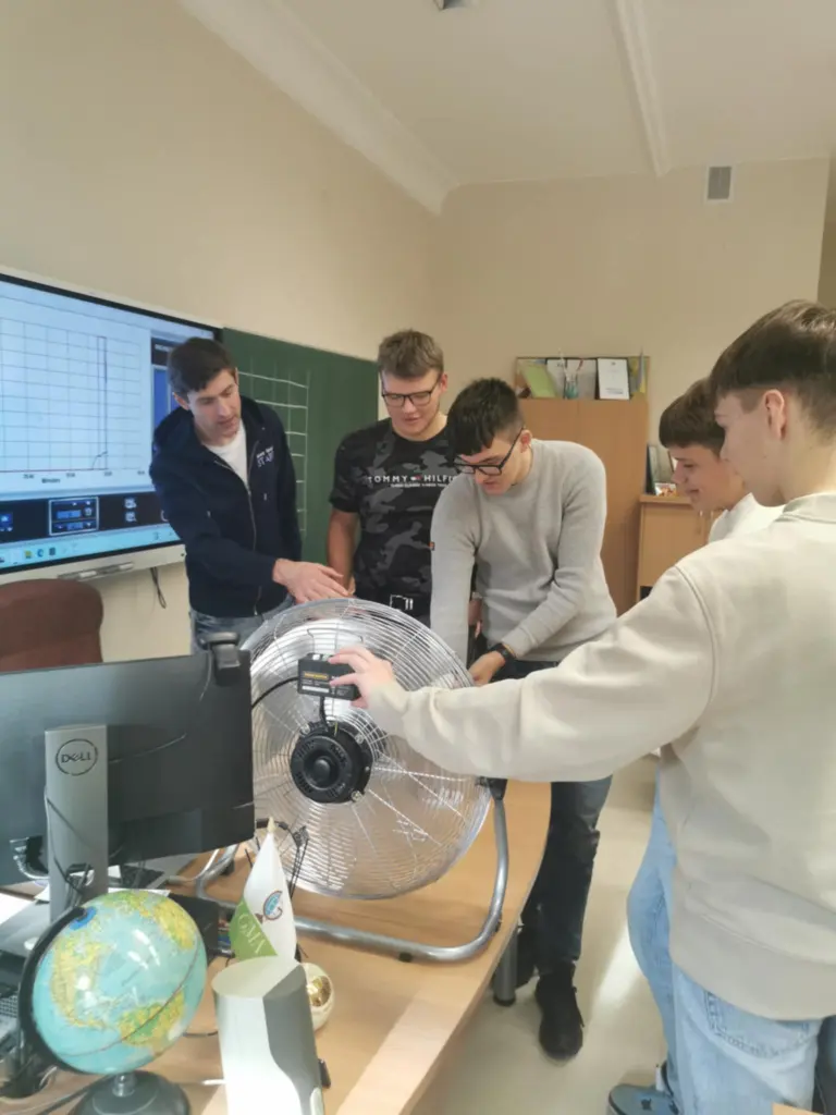 Nuotrauka 4: Įmonės „Ignitis“ vykdoma programa #EnergySmartSTART